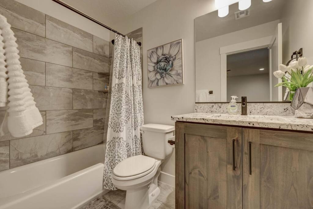 St George, Private Hot Tub/Patio, New Community Villa Washington Exteriör bild